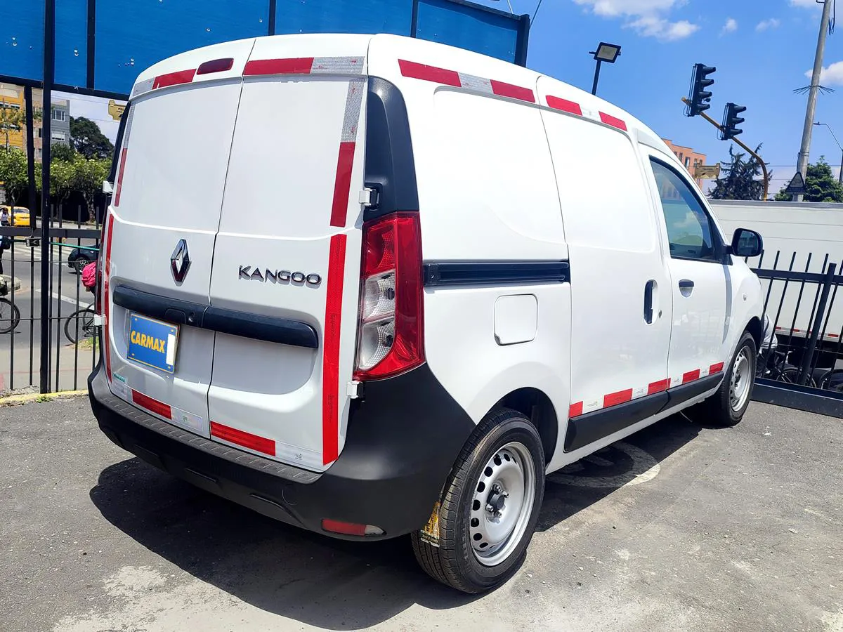 RENAULT KANGOO 2022