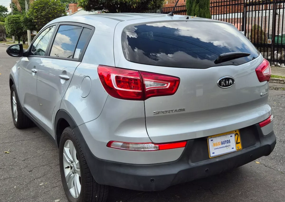 KIA SPORTAGE 2013