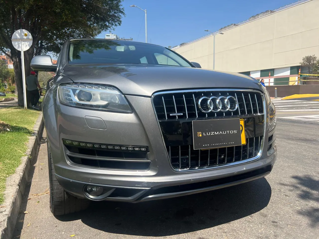 AUDI Q7 2004