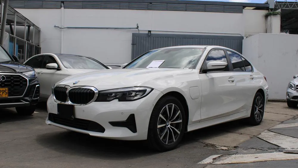 BMW 330i G20 Sportline 2021