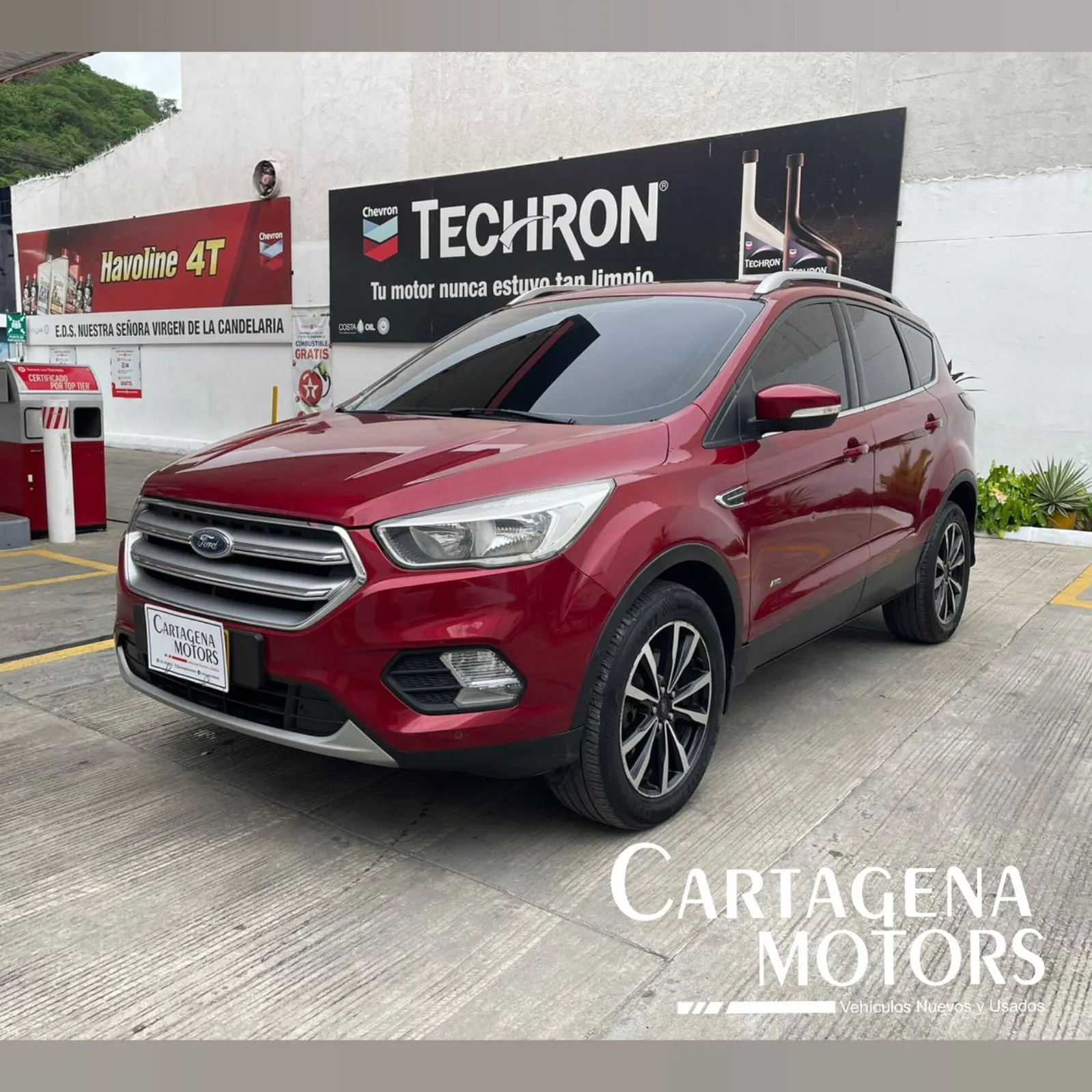 FORD ESCAPE TITANIUM 2017