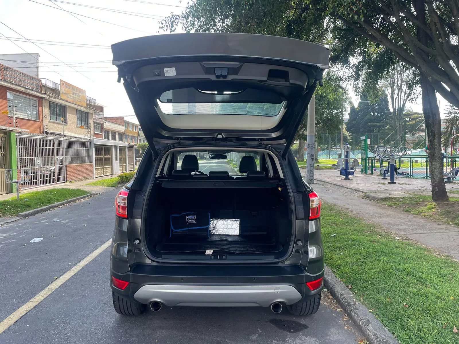 FORD ESCAPE TITANIUM 2017