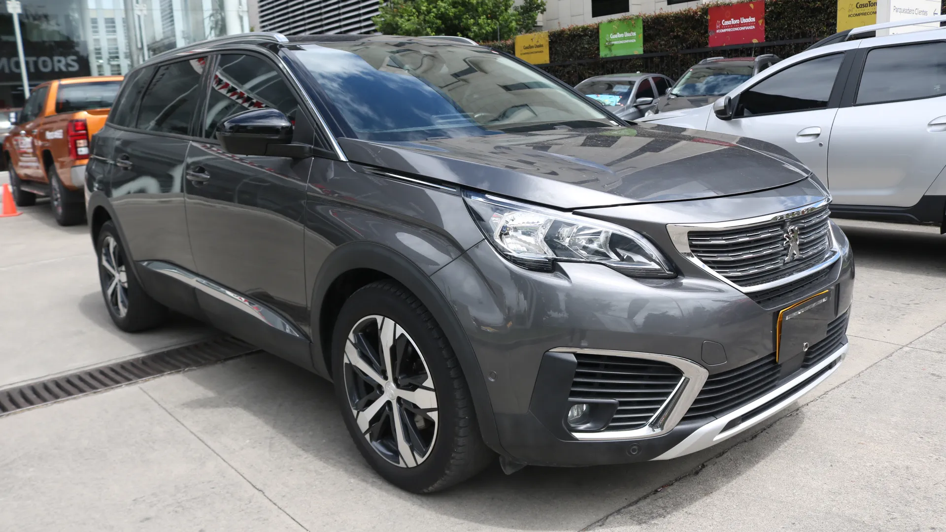 PEUGEOT 5008.0 ALLURE 2021