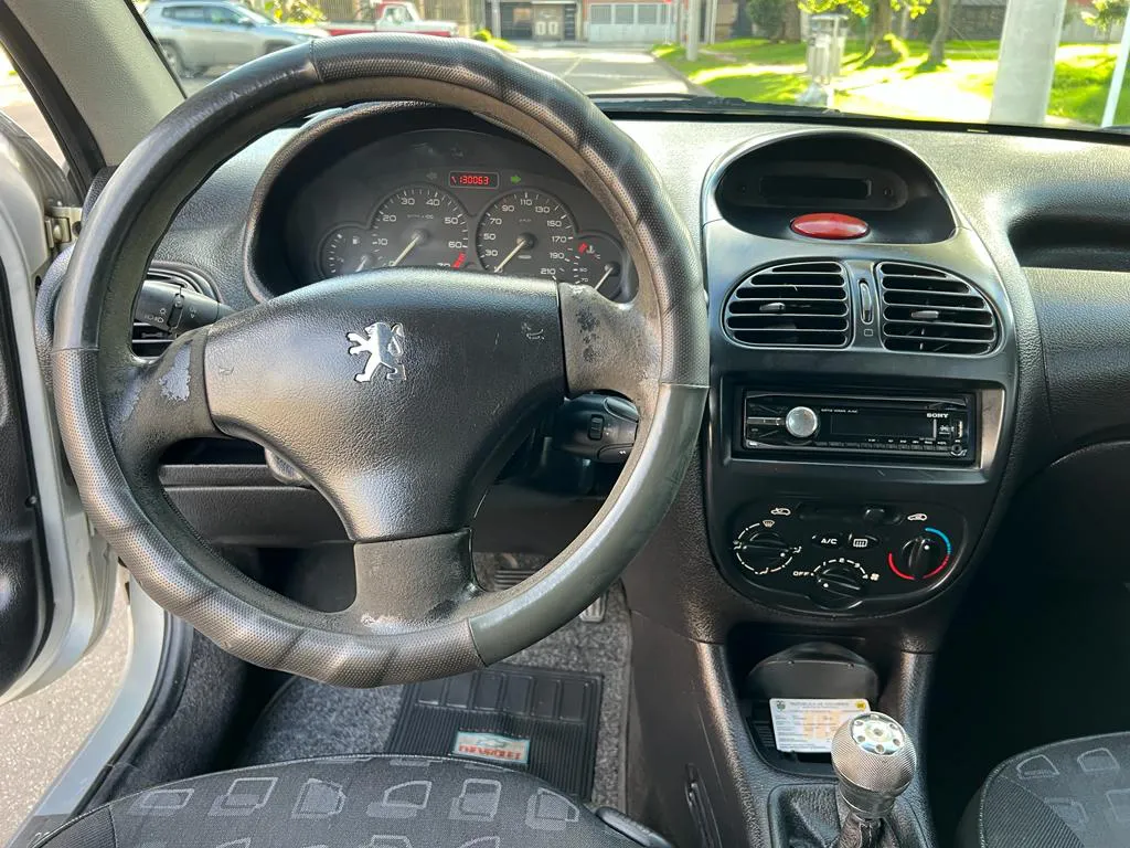 PEUGEOT 206.0 XR 2005