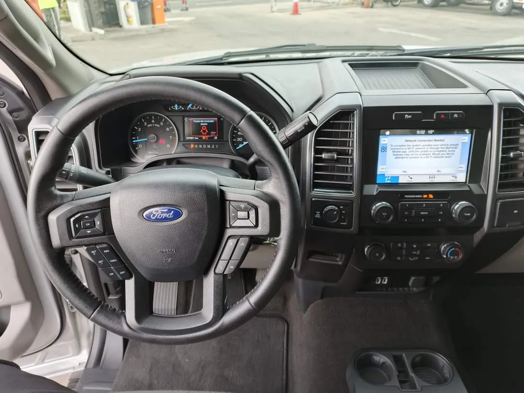 FORD F150 XLT 2019