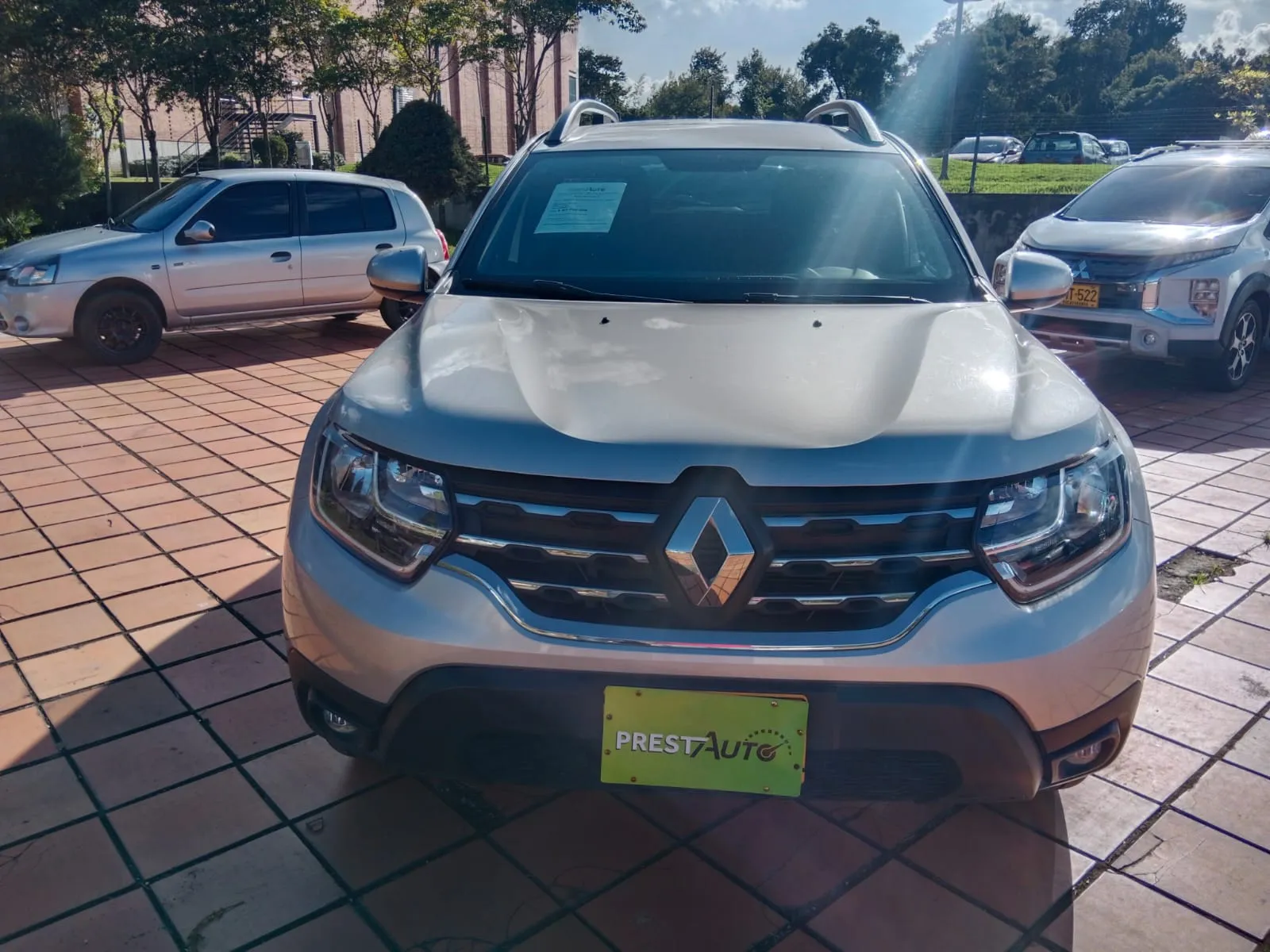 RENAULT DUSTER [2] ZEN + 2022