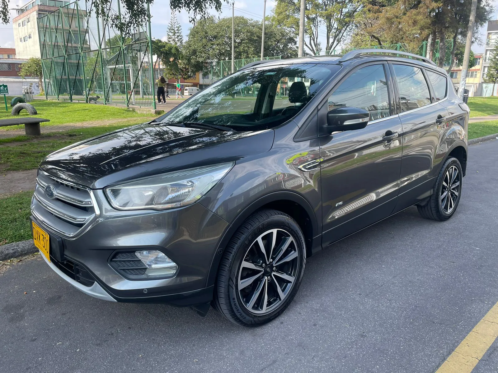 FORD ESCAPE TITANIUM 2017