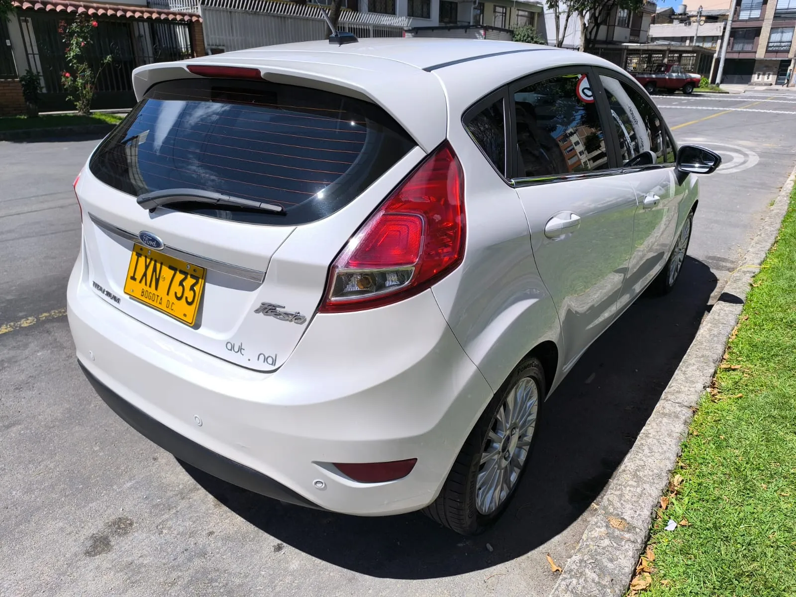 FORD FIESTA [7] HATCHBACK TITANIUM 2016