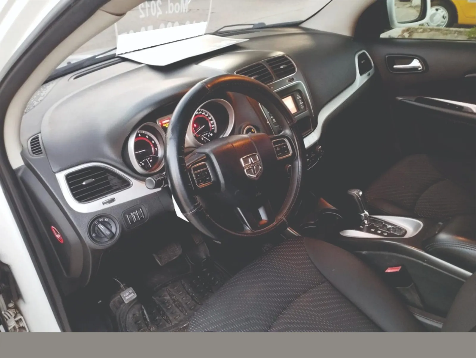 DODGE JOURNEY 2012