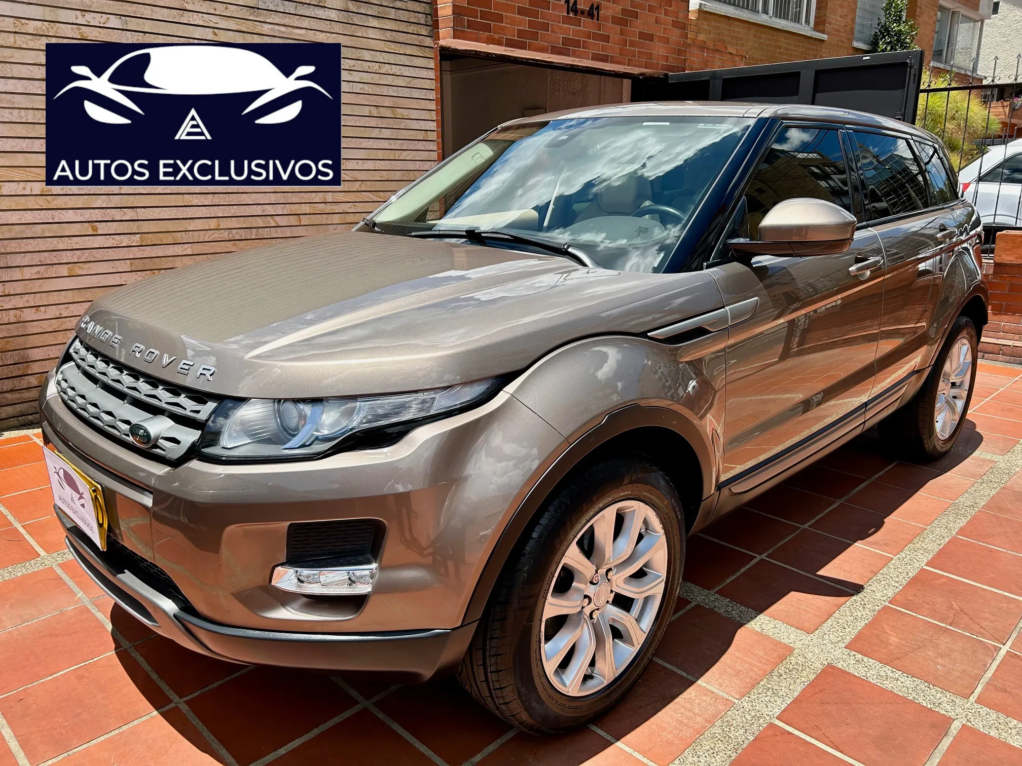 LAND ROVER RANGE RANGE ROVER 2015