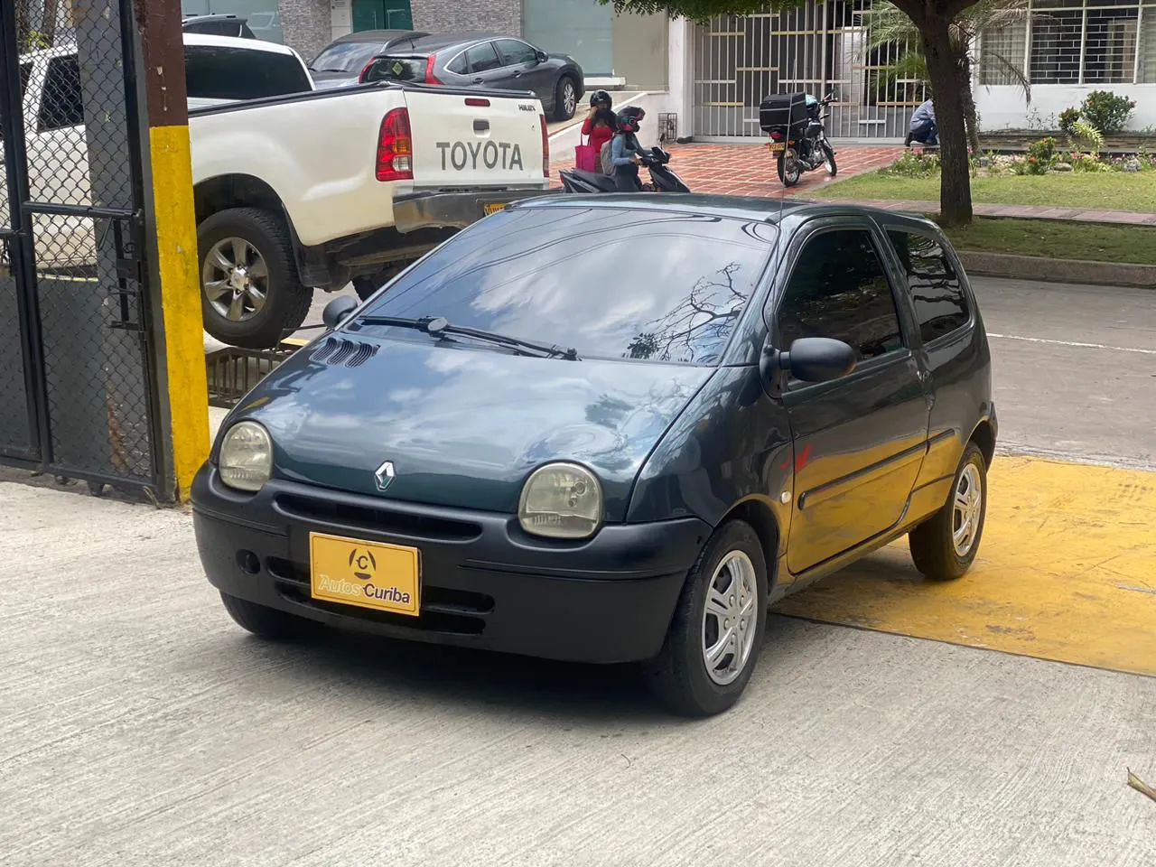 RENAULT TWINGO 2009