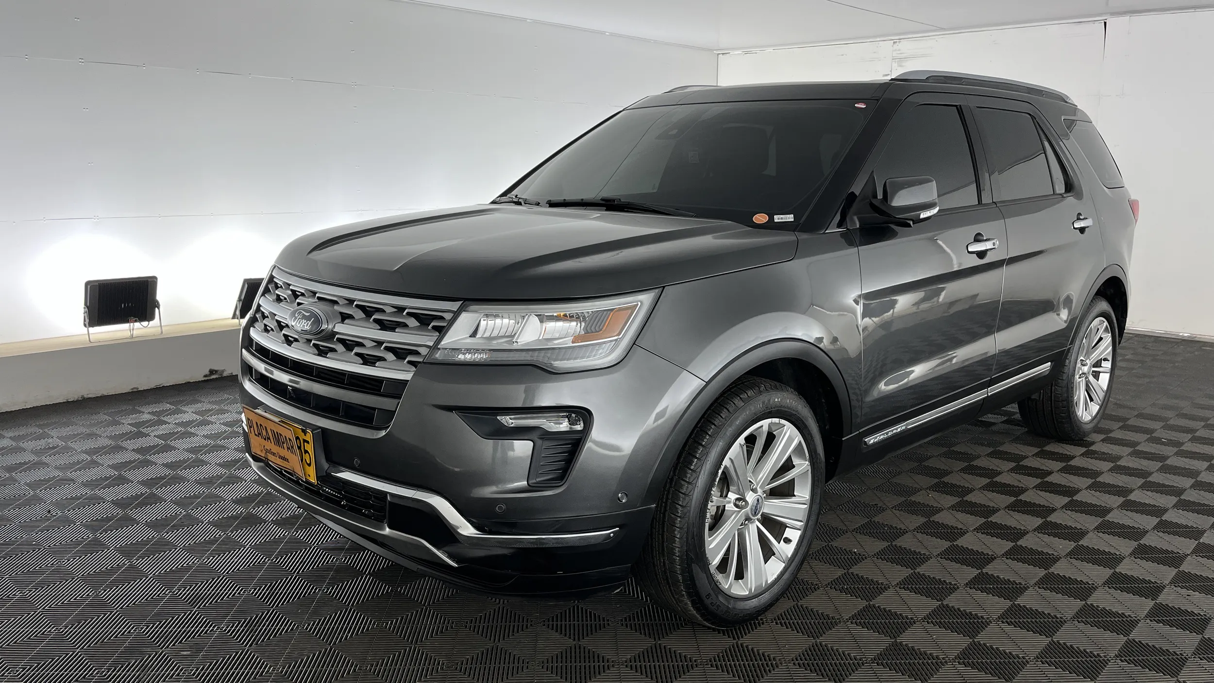 FORD EXPLORER [4] LIMITED 2019