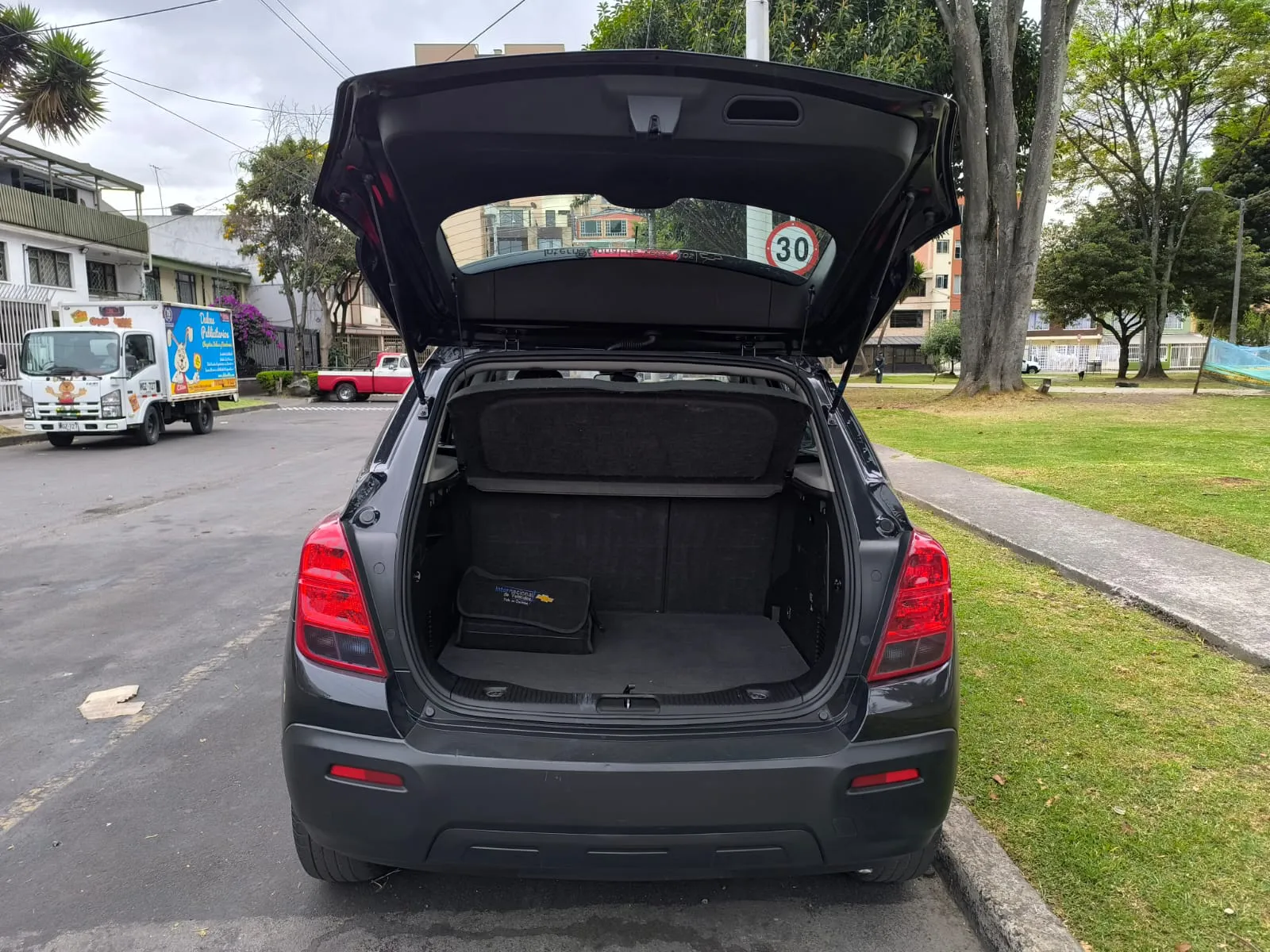 CHEVROLET TRACKER LS 2014