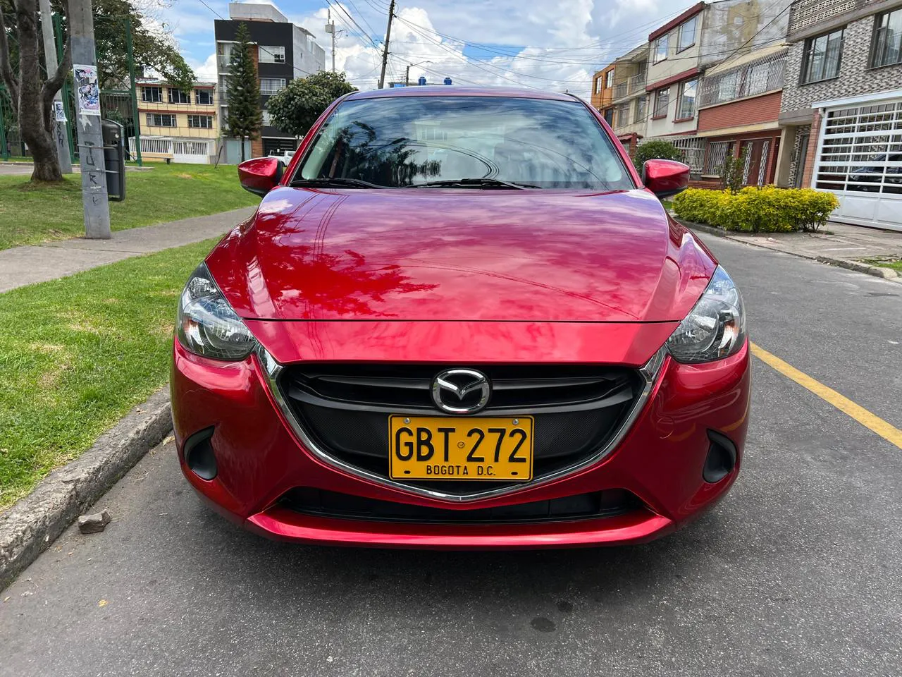 MAZDA 2 2020