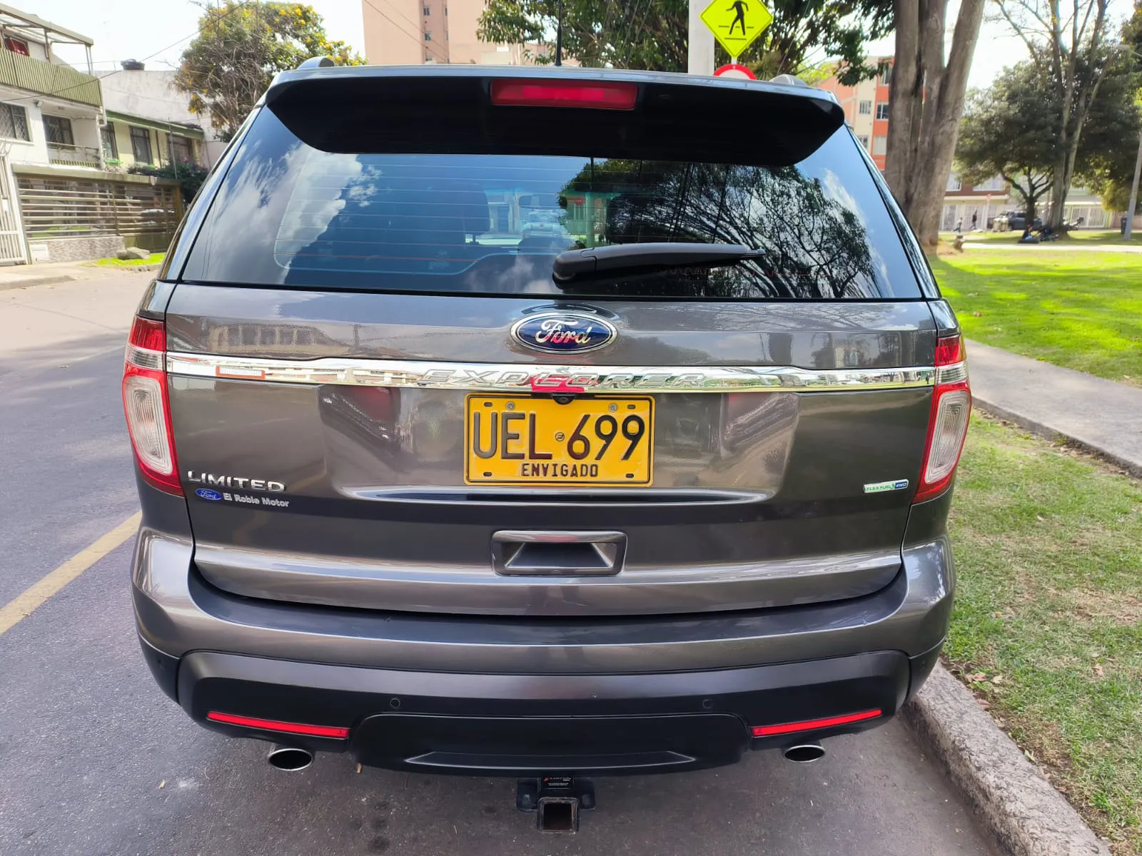 FORD EXPLORER [5] LIMITED 2015