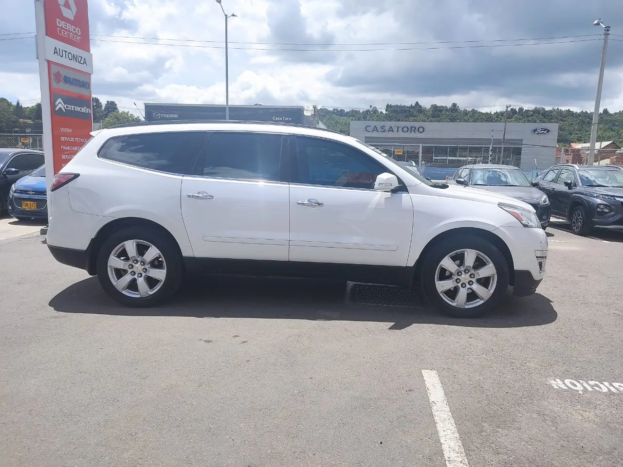 CHEVROLET TRAVERSE 2017