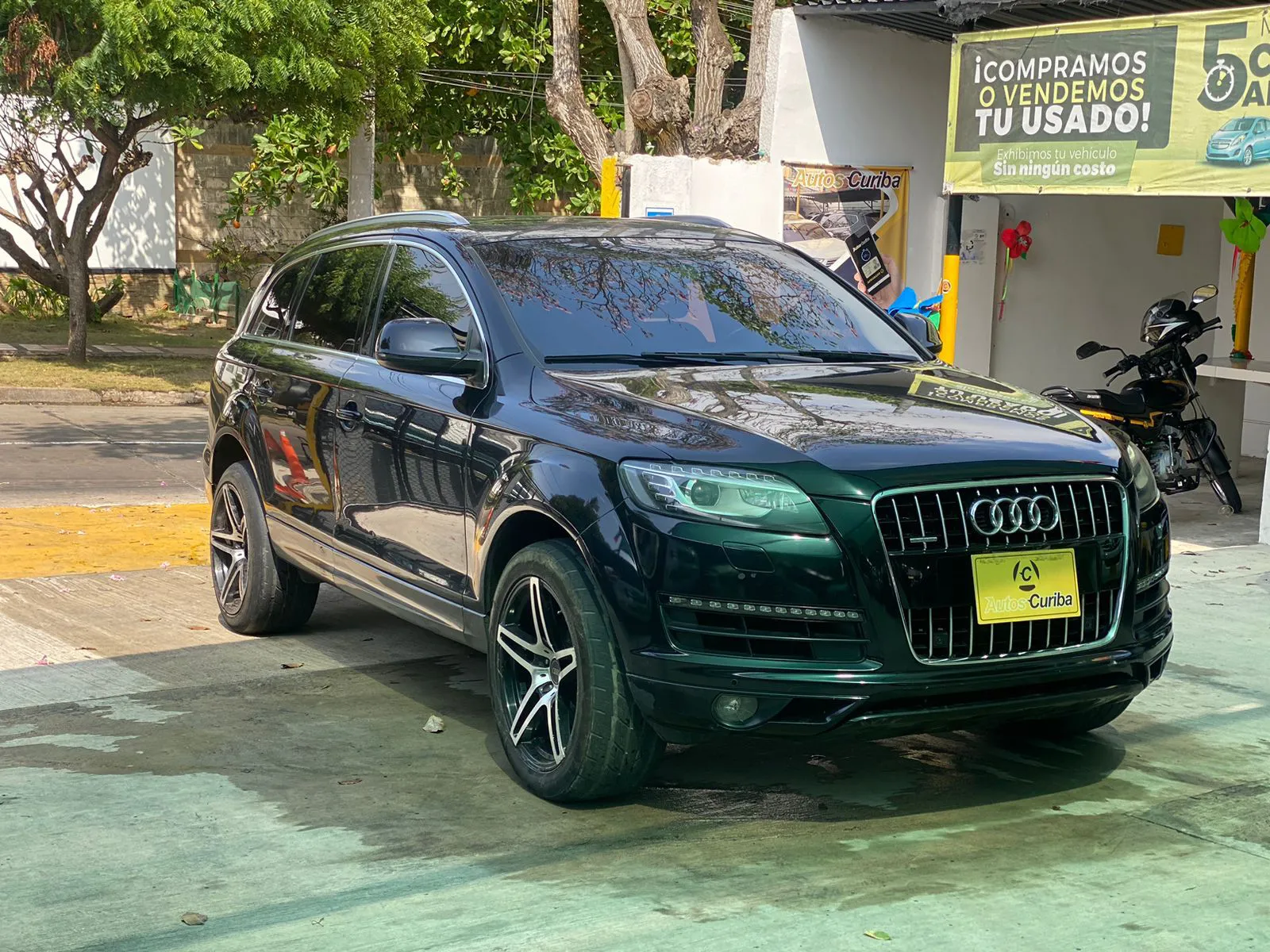 AUDI Q7 2011