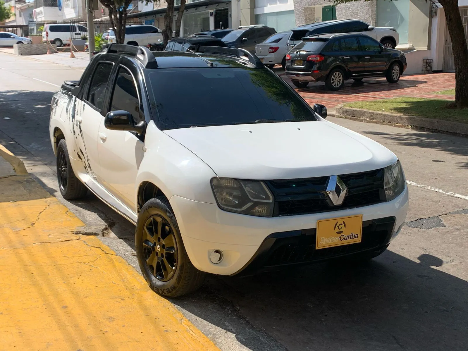 RENAULT DUSTER 2017