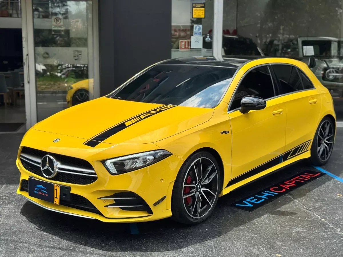 MERCEDES BENZ A 35 AMG 2021