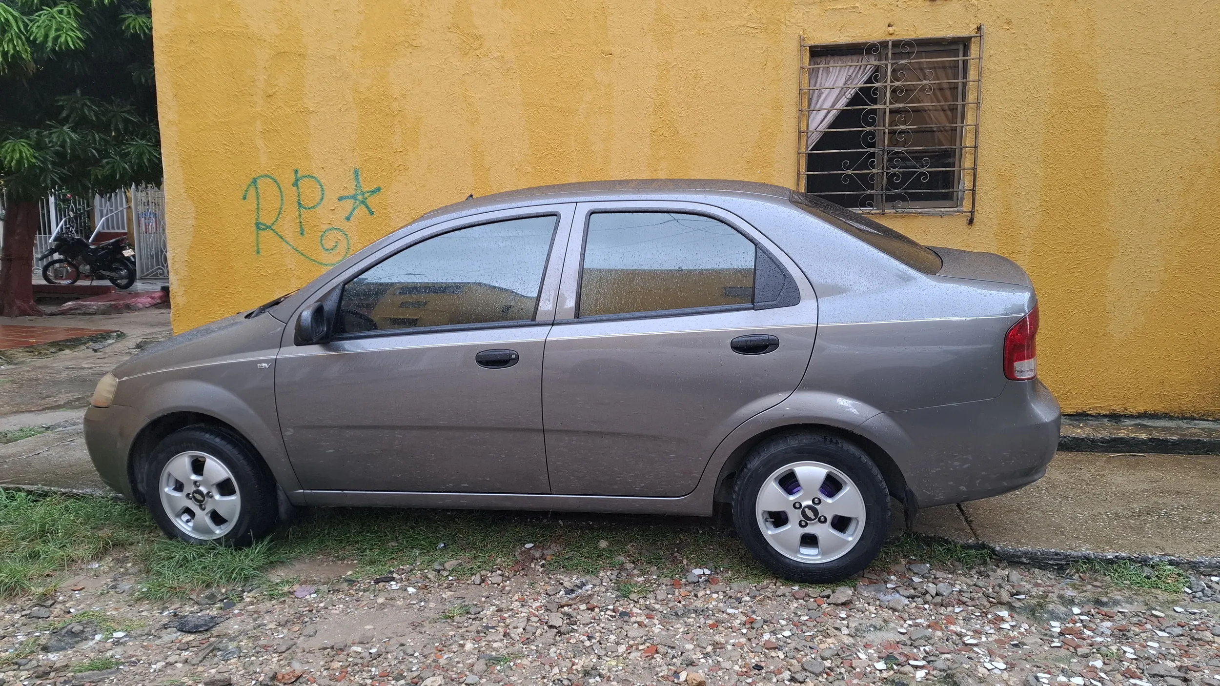 CHEVROLET AVEO 2012