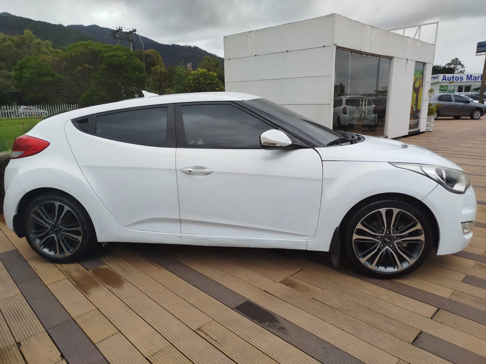 HYUNDAI VELOSTER [2] PREMIUM 2017