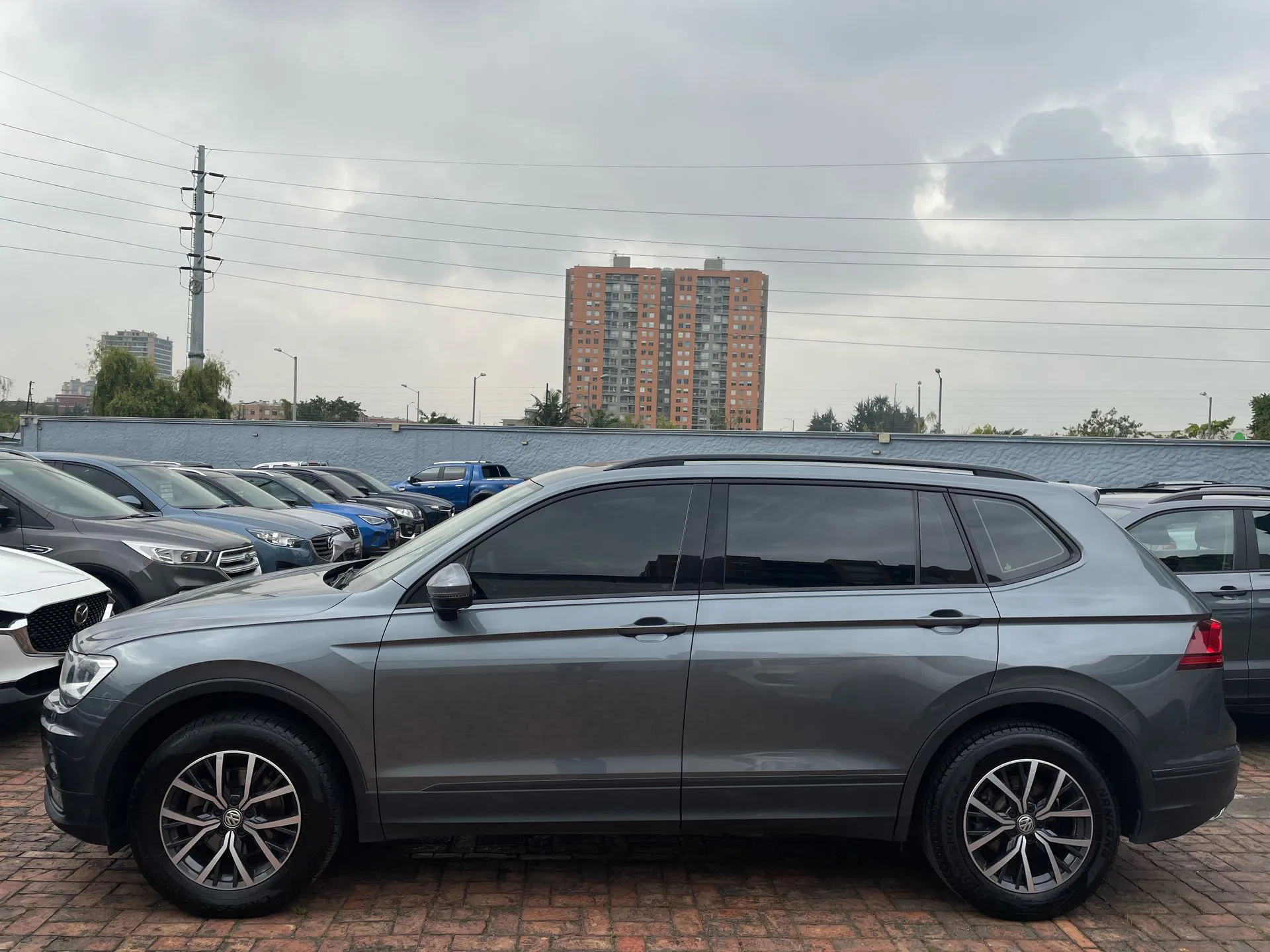 VOLKSWAGEN TIGUAN ALLSPACE TRENDLINE 1.4 TSI 2WD 2020