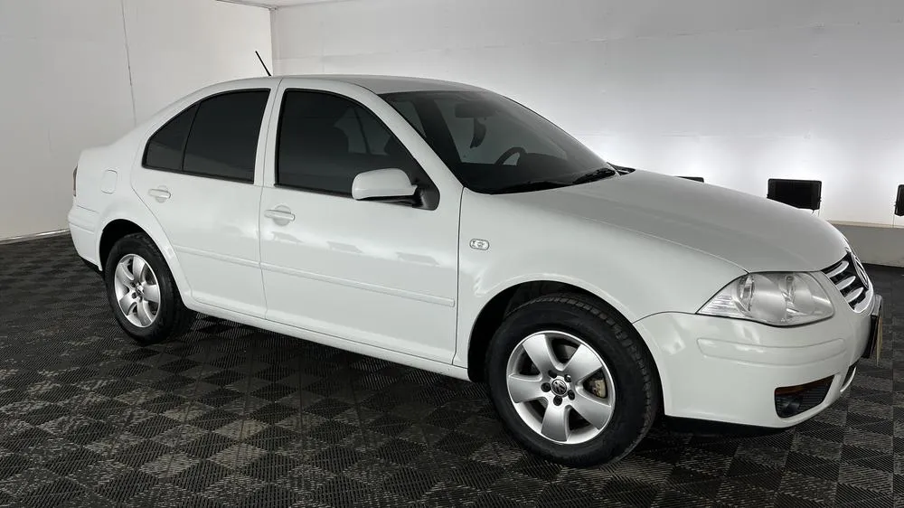 VOLKSWAGEN JETTA [5] EUROPA 2015