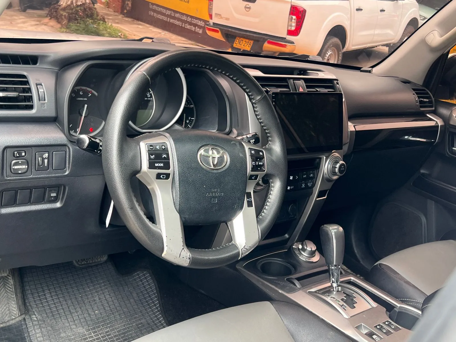 TOYOTA 4RUNNER 2017