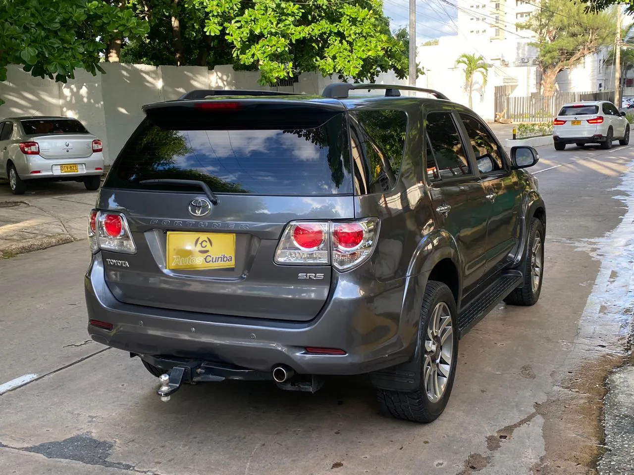 MITSUBISHI MONTERO 2018