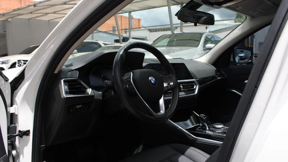 BMW 330i G20 Sportline 2021