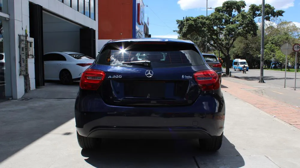 MERCEDES BENZ GLA 200 [X156] [FL] URBAN 2017