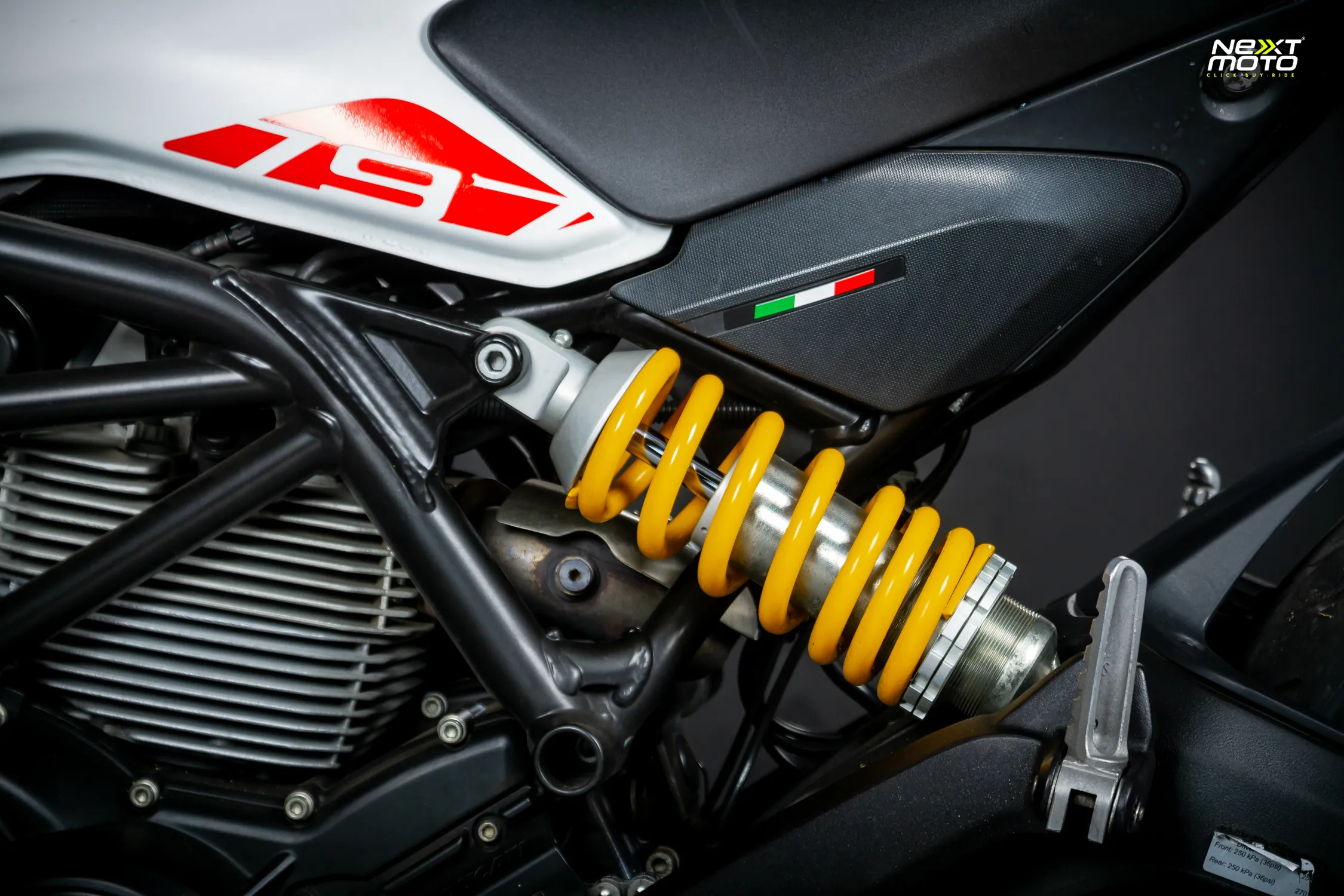 DUCATI MONSTER 797.0 2020