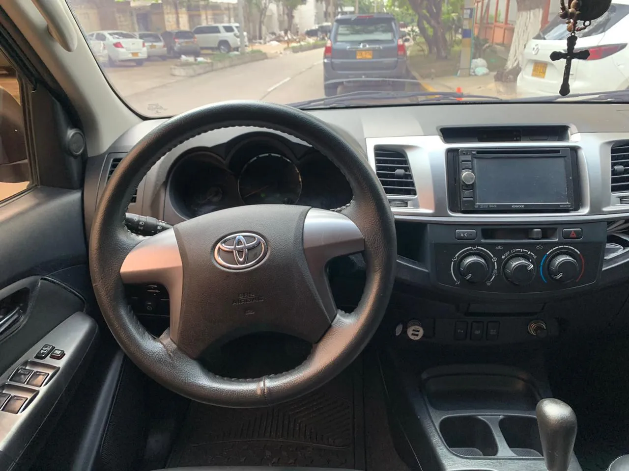 TOYOTA FORTUNER 2015