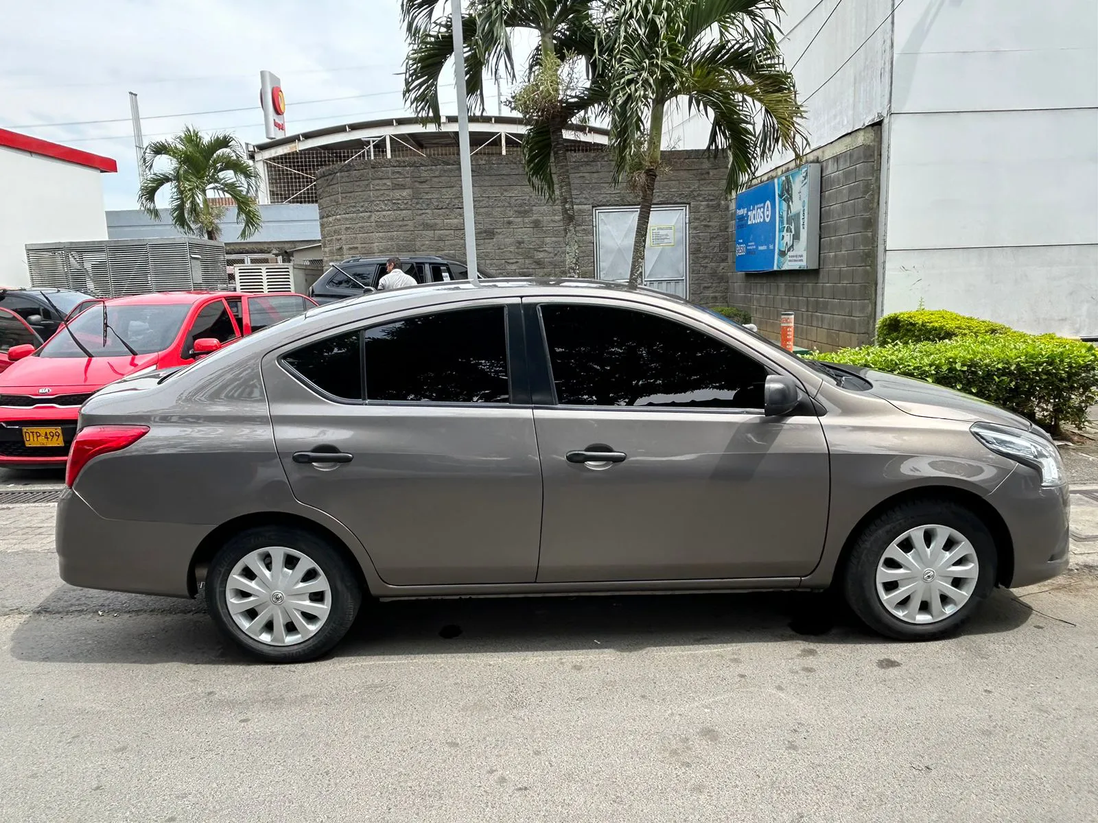 NISSAN VERSA DRIVE 2018