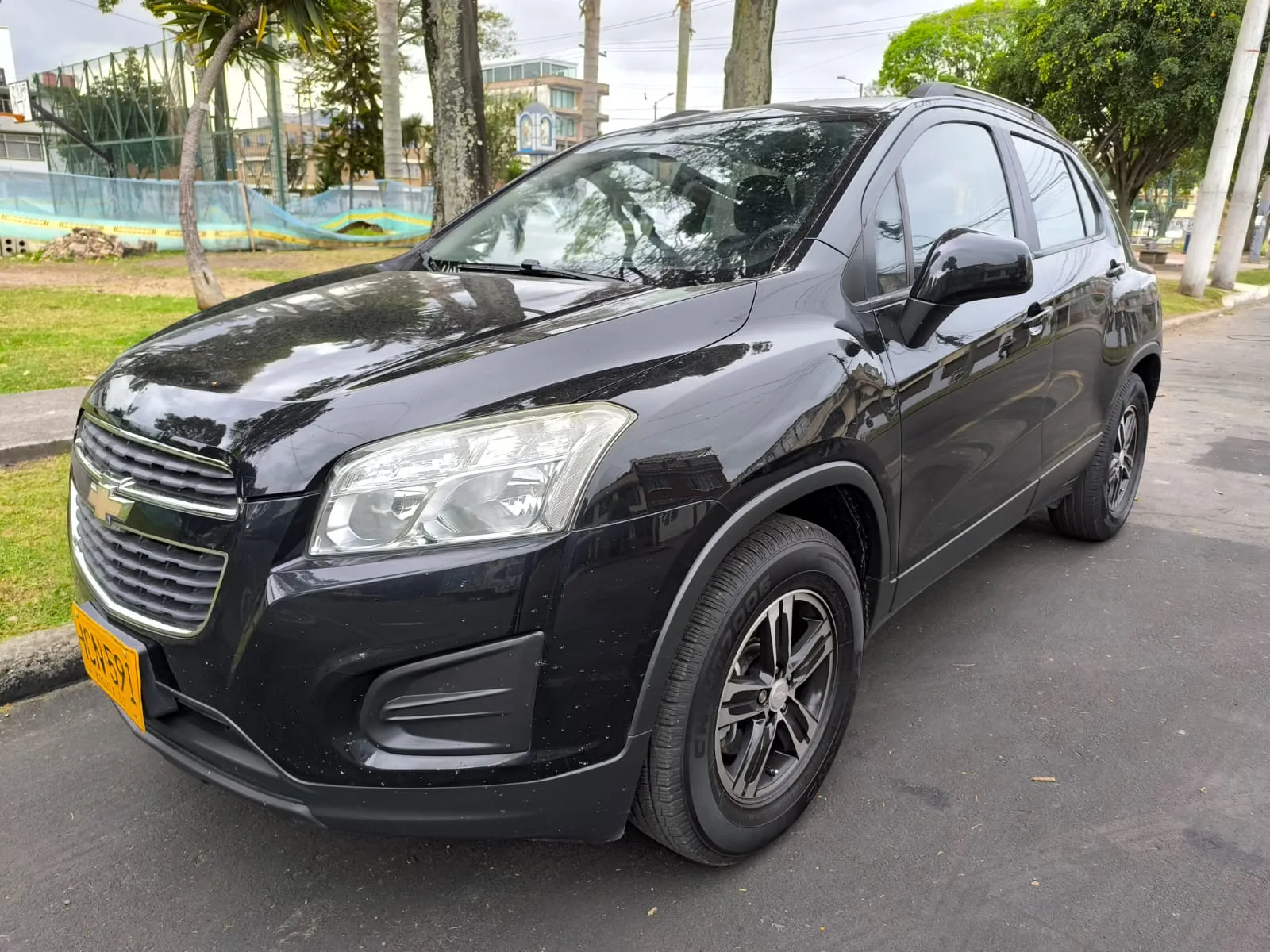 CHEVROLET TRACKER LS 2014