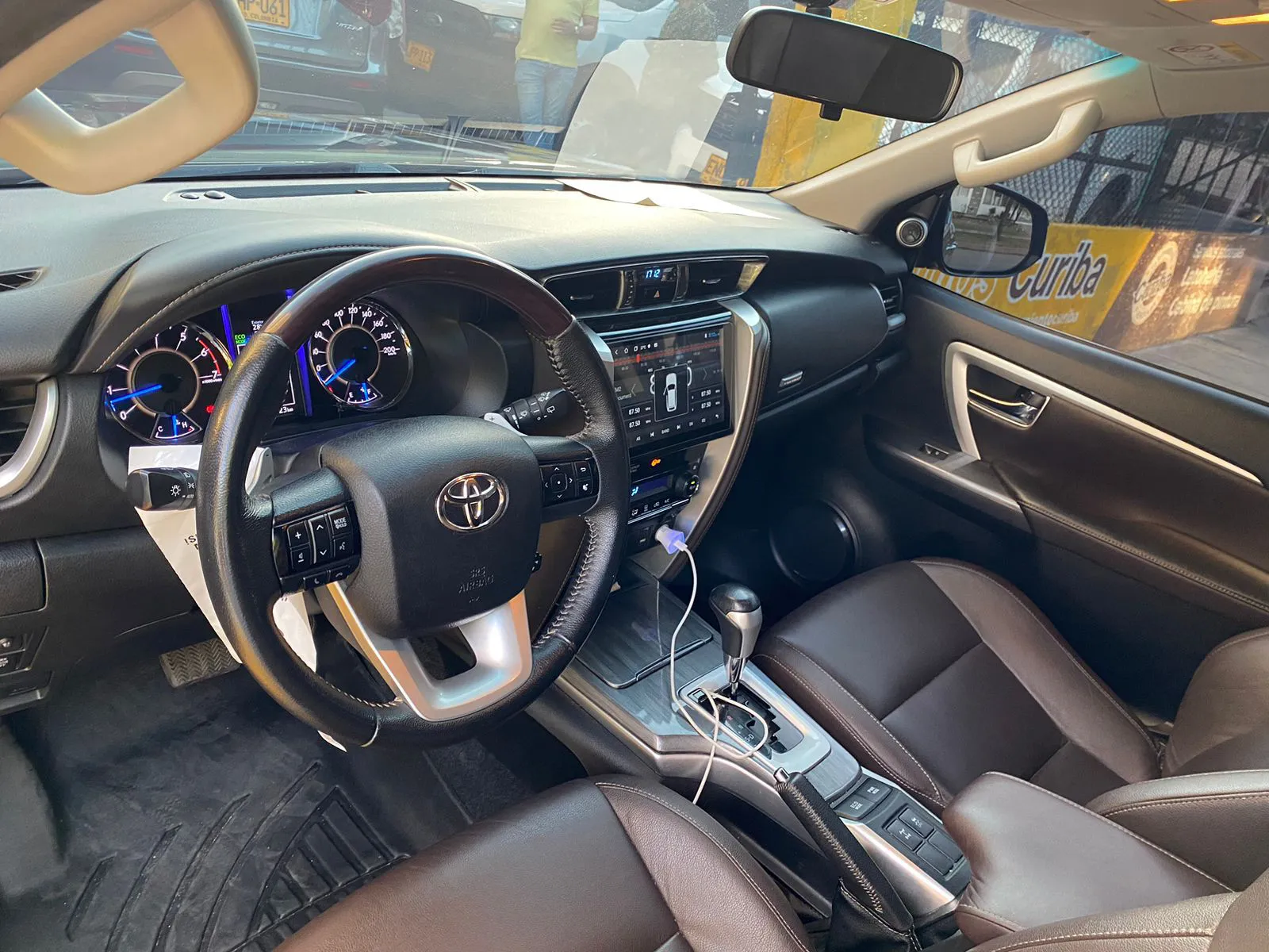 TOYOTA FORTUNER 2019