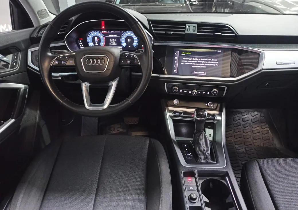 AUDI Q3 [FL] 1.4 TFSI AMBITION 2020