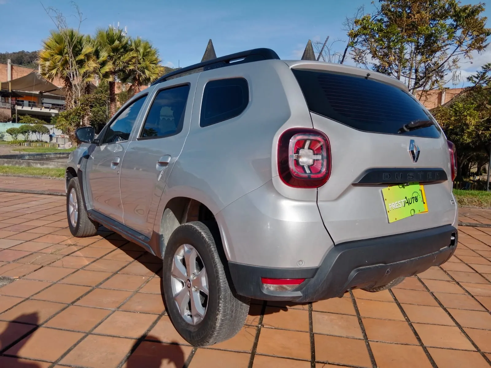 RENAULT DUSTER [2] ZEN + 2022