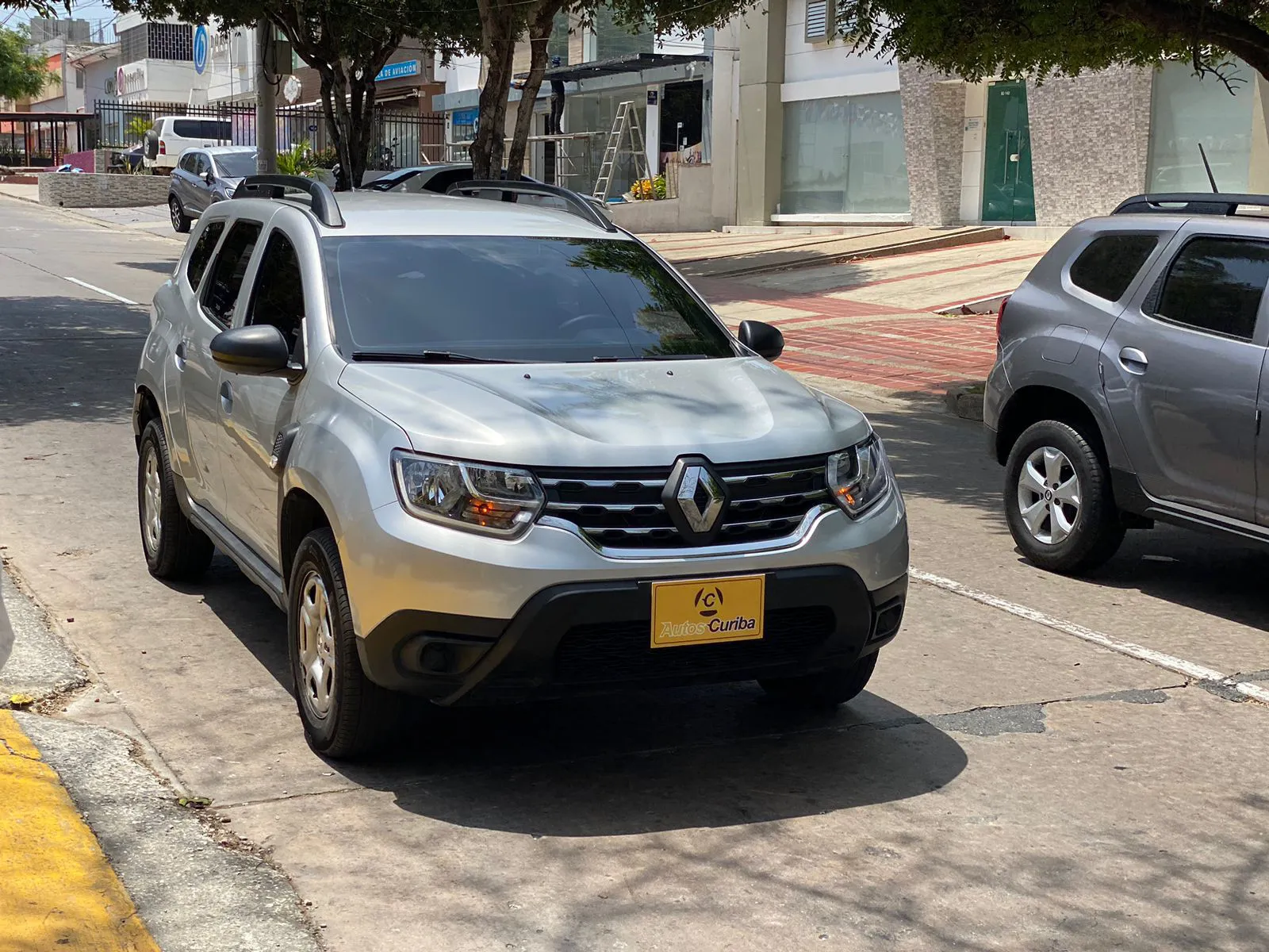 RENAULT DUSTER 2023