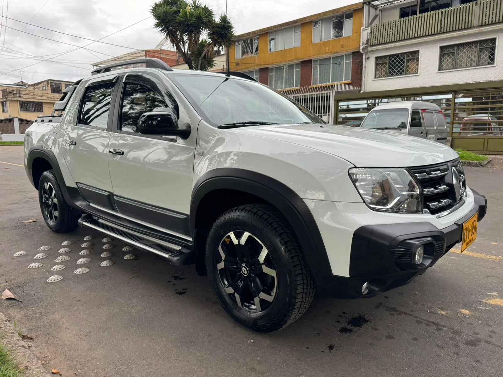 RENAULT DUSTER OROCH 2023