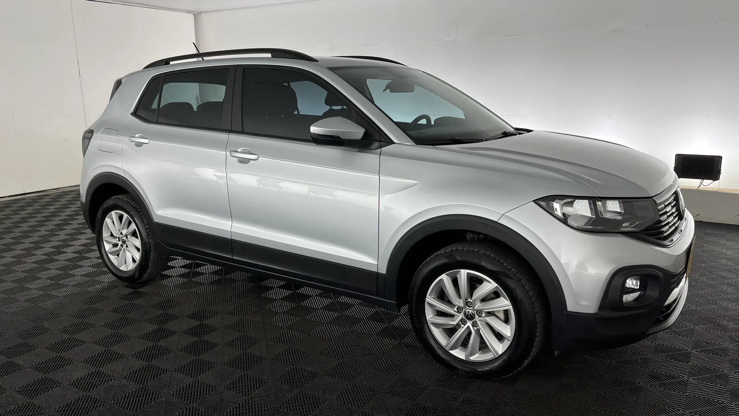 VOLKSWAGEN T-cross TREDNLINE 2023