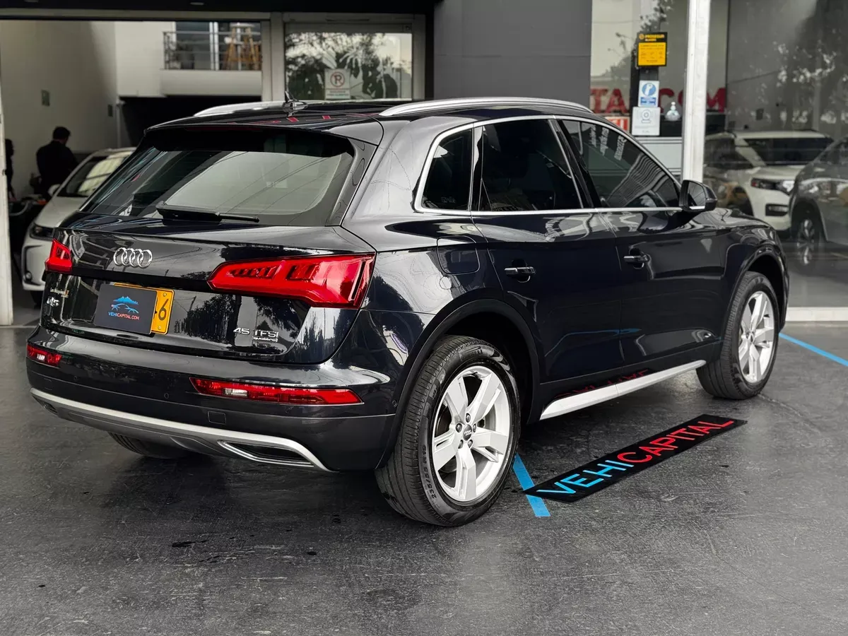 AUDI Q5 2.0 TFSI QUATTRO AMBITION 2019